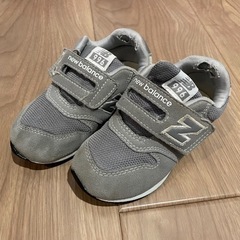ニューバランス16cm