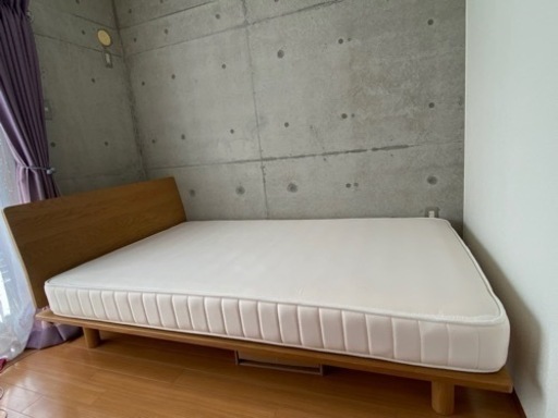 無印良品　セミダブルベッド（オーク）