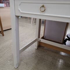 J4732　Pottery Barn　ポッタリーバーン　デスク　ホワイト　クリーニング済　【リユースのサカイ柏店】の画像
