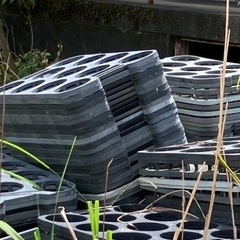 差し上げます。大量に
あります。 複数の方が一部もらっていただま...