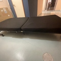 無料■折りたたみシングルベッドお譲りします。の画像