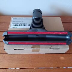 【未使用】ダイソン Dyson 純正品 ソフトブラシツール＆延長ホース＆フトンツール　３点セット　箱付きの画像