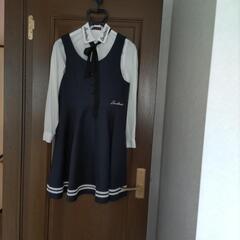 ラブトキシック　卒服の画像