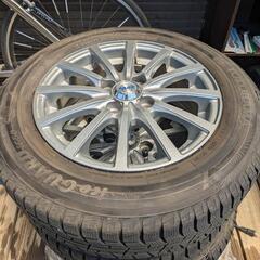 車のパーツ タイヤ、ホイール