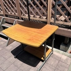 パソコンデスク