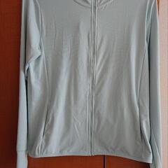 （お取引中）中古　エアリズムUVカットメッシュパーカーの画像