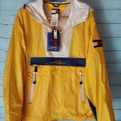 TOMMY HILFIGERパーカーの画像