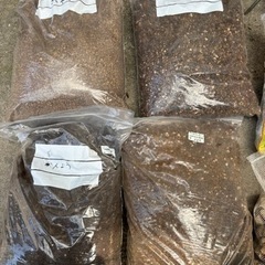 【決まりました】土　スリット鉢　鉢底石　熊手の画像
