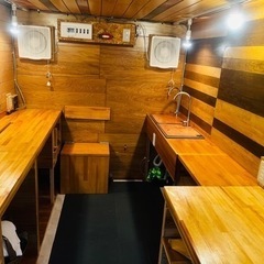 ISUZUエルフ軽油「キッチンカー」MT5連2t車の画像