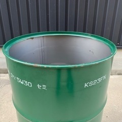 ドラム缶 焼却炉の画像