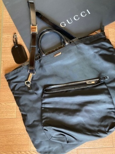 美品　GUCCIトートバッグ旅行用