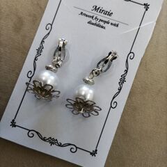 ハンドメイド　イヤリングの画像