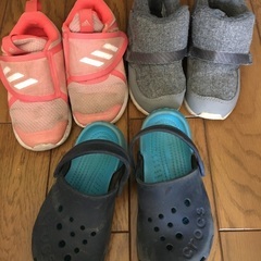 ニューバランス、アディダス、クロックス16.5センチ　3足