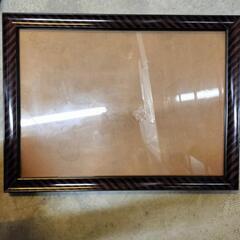 「賞状サイズ対応！昔ながらのガラスタイプ額縁 1つ200円」の画像