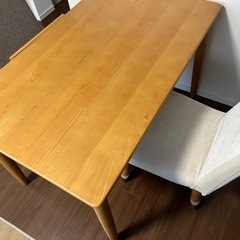 【6/7,8のお渡し希望】B-COMPANY ダイニングテーブルセットの画像