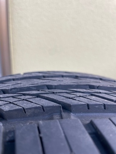 車のパーツ タイヤ、ホイール