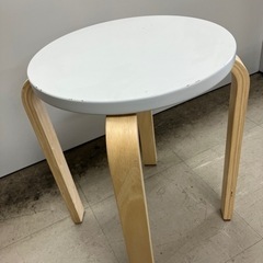 ☆値下げ☆N2405-557 コーナン 木製スツール ホワイト 傷、汚れ有 現状お渡しの画像