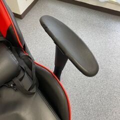 ゲーミングチェア　オフィスチェア　横幅70センチ　高さ120センチ　奥行き70センチの画像