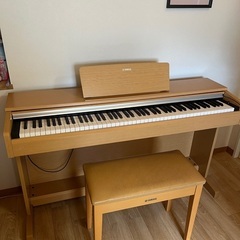 YAMAHA 電子ピアノ