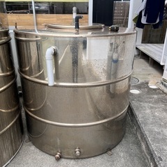 貯水タンク