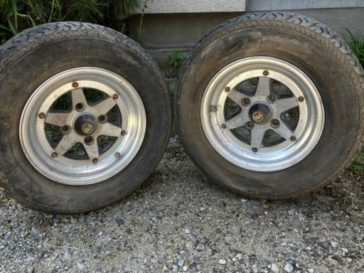 車のパーツ タイヤ、ホイール