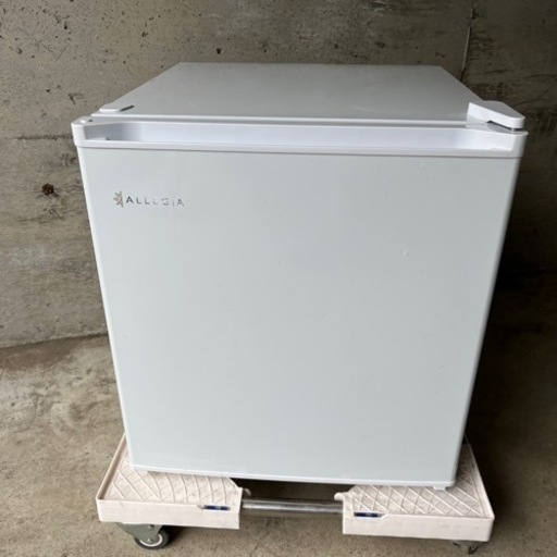 2019年製 ALLEGiA 46L 小型冷蔵庫　シンプル＆コンパクト 1ドア冷蔵庫【AR-BC46】