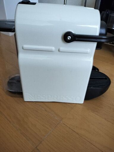 ネスプレッソコーヒーマシン