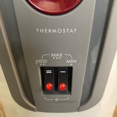 デロンギ オイルヒーター H770812EFSの画像