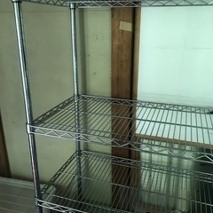 鉄製ラック　4棚　組み立て済みの画像