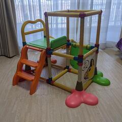 ロディのジャングルジムすべり台滑り台の画像