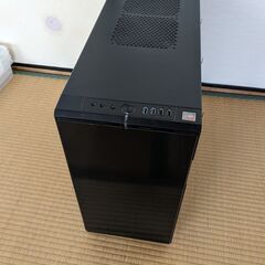 PCケース黒
