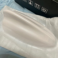 ※【最終価格】シャークアンテナ【新品未使用品】の画像