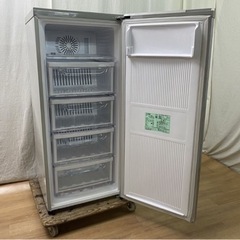 MC301【MITSUBISHI】三菱 ノンフロン冷凍庫 MF-U12B-S形 2017年製 121L 右開きタイプ シの画像