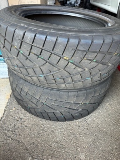 タイヤ2本