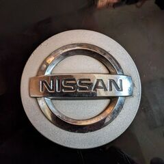日産アルミホイールセンターキャップ