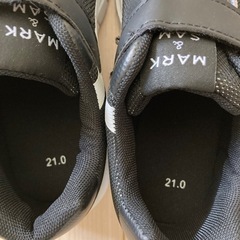 女の子シューズ　21センチ　ブラックの画像