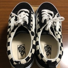 VANS　バンズ オールドスクール スニーカー 22cm キッズ 道路で未使用の画像
