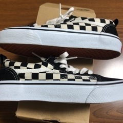 VANS　バンズ オールドスクール スニーカー 22cm キッズ 道路で未使用の画像