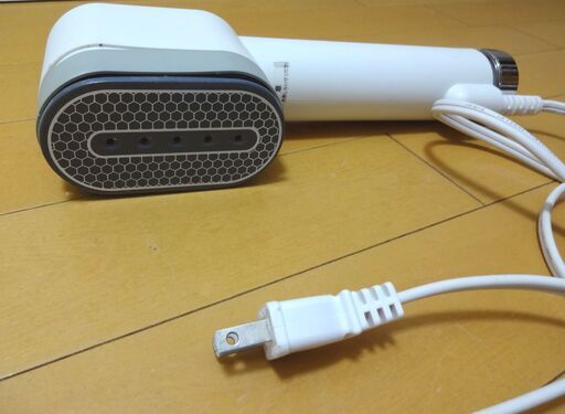 スチームアイロン SY5540 かけたまま シワ伸ばし 素早く立ち上がり パワフルスチーム 小型