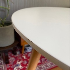 無料！ラウンド大テーブルの画像