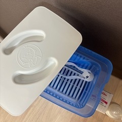 スリム哺乳瓶 ピジョン ChuChu（新品あり）、ミルトン消毒容器の画像