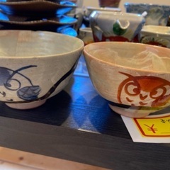 夫婦茶碗（大12.5㎝×7㎝　小11.5㎝×6.5㎝）