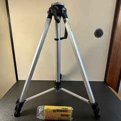 【値下げ】屋内外兼用 レーザー墨出し器 ジェフコム DENSAN 大工 DIYにもの画像