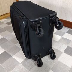 (再値下げ) Panviene パンビーヌ キャリーカート スーツケース ソフト Ｍサイズの画像