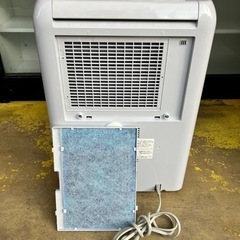 《売約済》【池上店】  三菱電機 除湿機 MJ-M120RX-W [コンプレッサー式除湿機 SARARI サラリ 部屋干し  14～28畳 除湿乾燥機 乾燥機 衣類乾燥 浴室乾燥 20年製 🚚運搬無料エリア有 / 大田区 リサイクルショップ ランバールーム 池上店 ◀︎ 池上駅 大森駅 蒲田駅 最寄りの画像