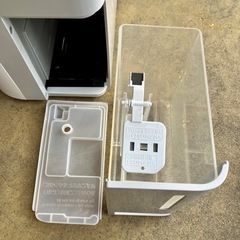 《売約済》【池上店】  三菱電機 除湿機 MJ-M120RX-W [コンプレッサー式除湿機 SARARI サラリ 部屋干し  14～28畳 除湿乾燥機 乾燥機 衣類乾燥 浴室乾燥 20年製 🚚運搬無料エリア有 / 大田区 リサイクルショップ ランバールーム 池上店 ◀︎ 池上駅 大森駅 蒲田駅 最寄りの画像