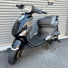 2810.高年式FIモデル♪　アイブブ125 FI お洒落カッコイイ　千葉県柏市　即日配送、自走引き取りも可能の画像