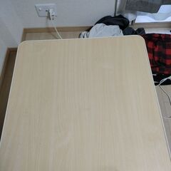 こたつテーブル