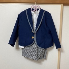 トレジャーキッズ　春日の制服