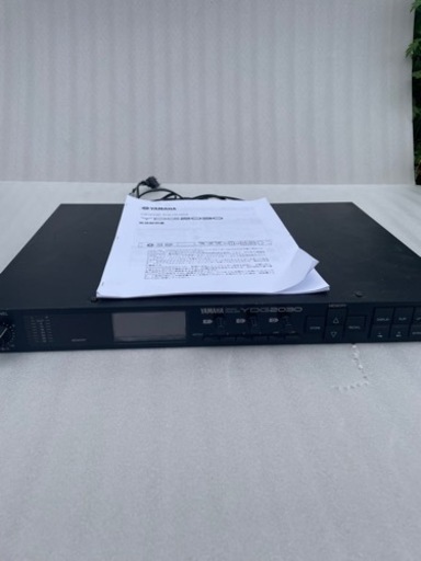 YAMAHA 音響機器　グラフィックイコライザー　YDG2030